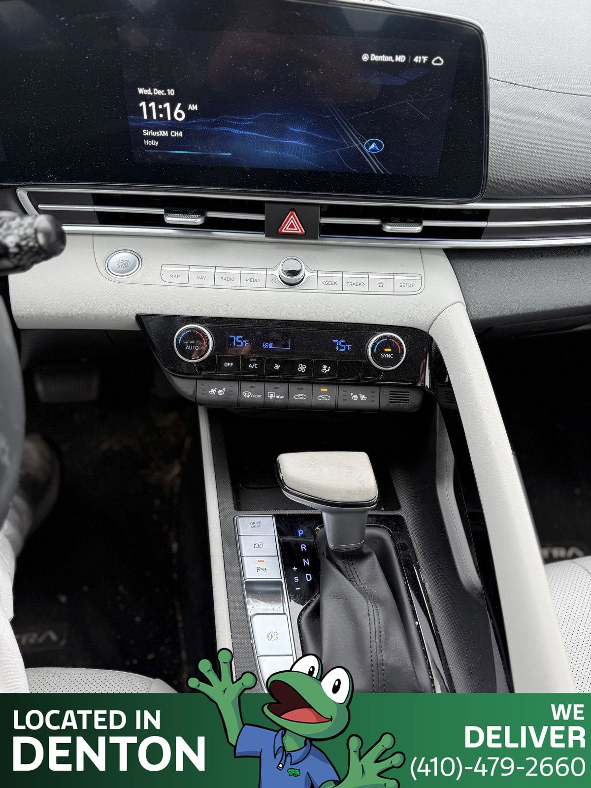 Used 2024 Hyundai Elantra Limited image 16