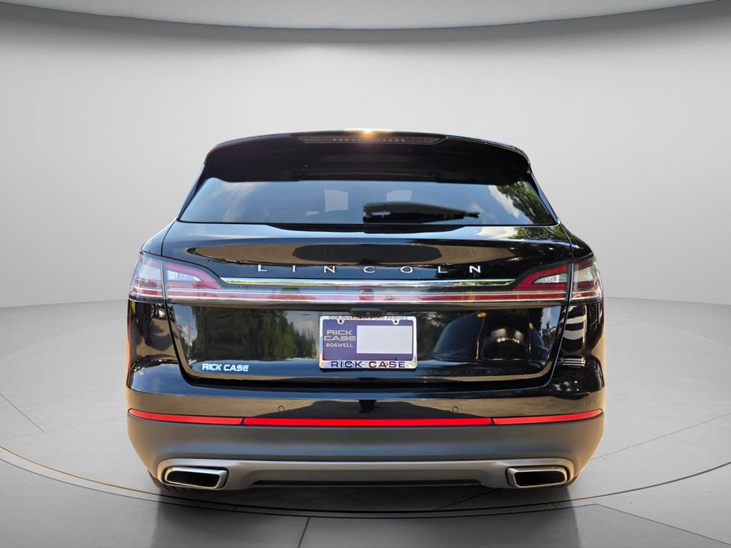 Used 2022 Lincoln Nautilus AWD image 8