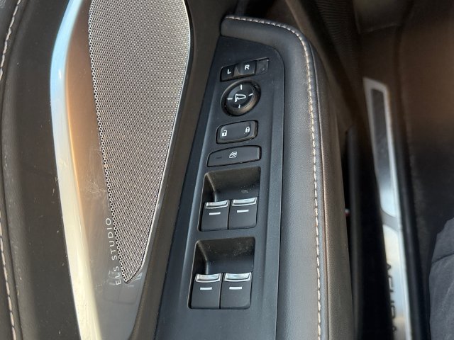 Used 2023 Acura RDX w/ Technology Package FWD image 37