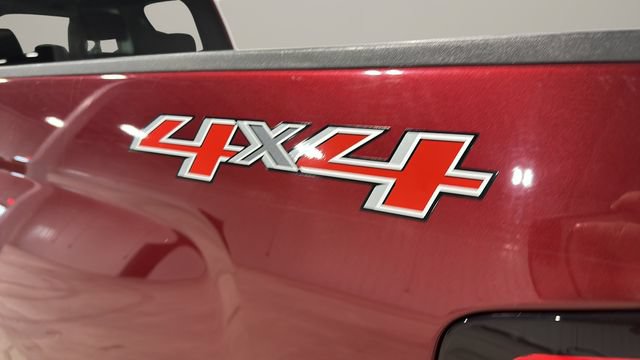 Used 2017 Chevrolet Silverado 1500 LT w/ All Star Edition AWD/4WD image 33