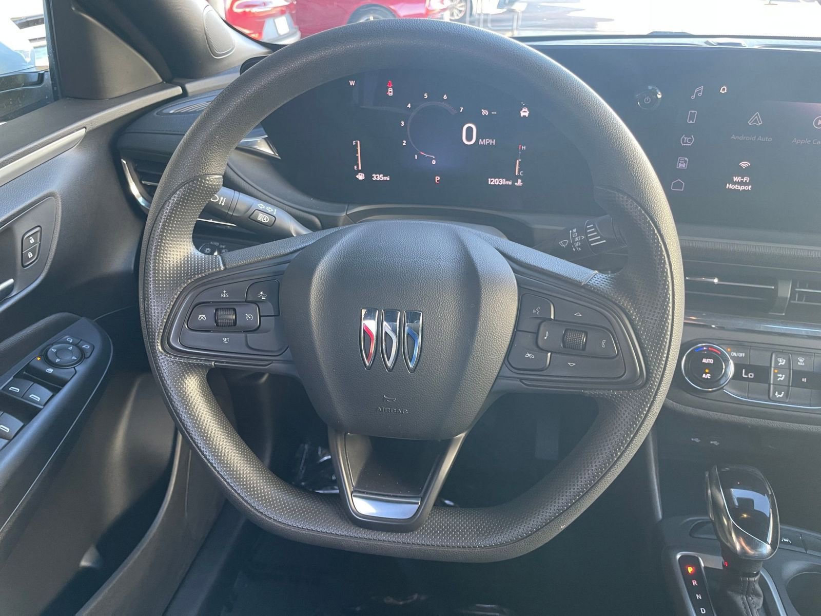 Used 2025 Buick Envista Preferred image 27