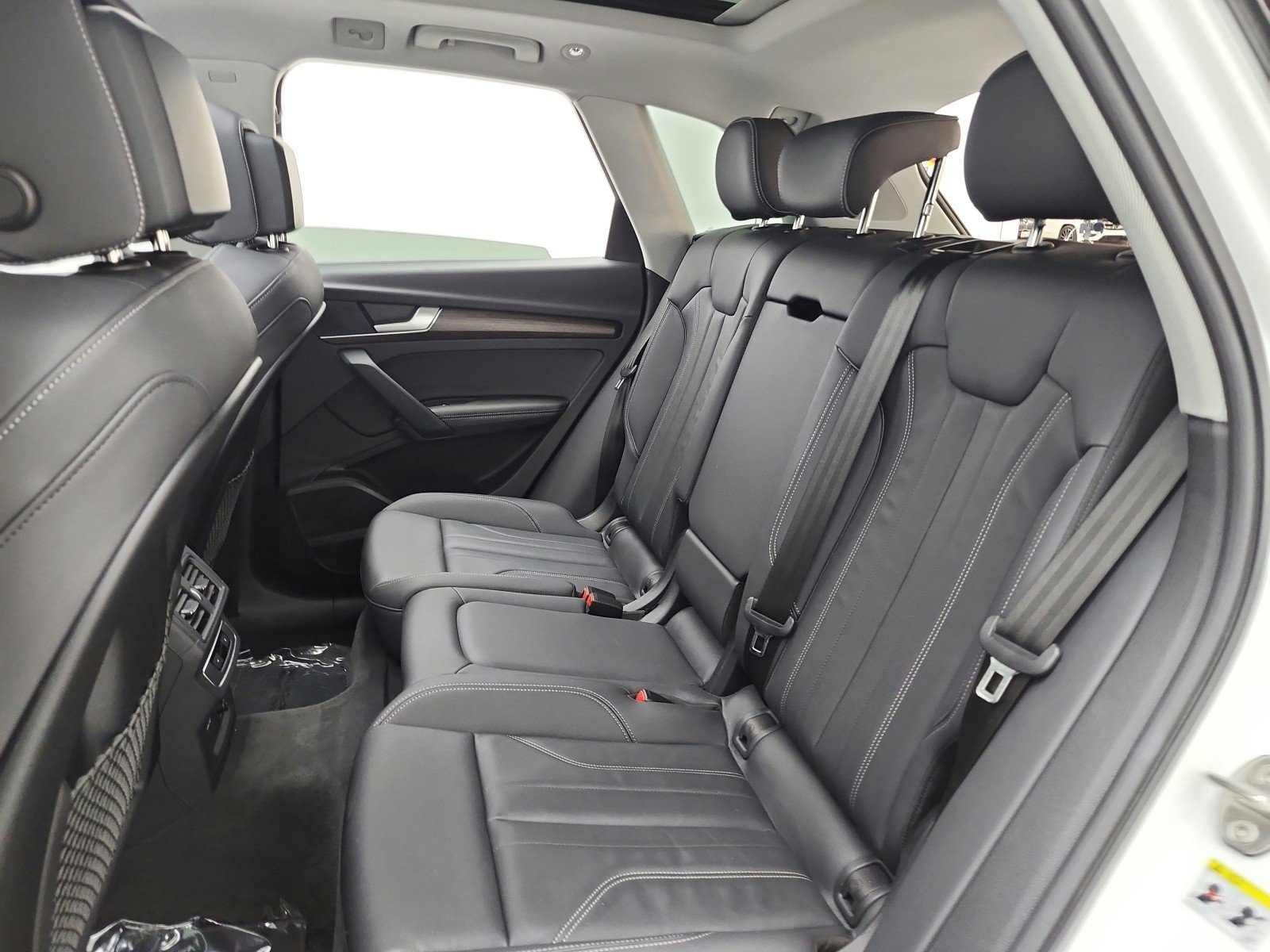 Used 2023 Audi Q5 e Premium Plus w/ Premium Plus Package AWD/4WD image 15