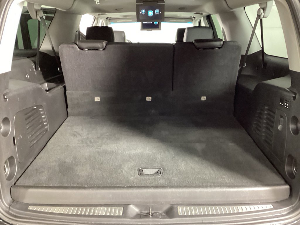 Used 2020 GMC Yukon XL Denali w/ Open Road Package image 35