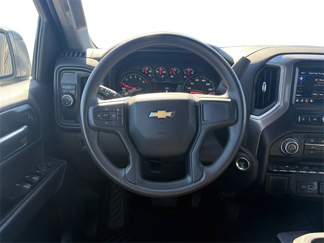 Used 2025 Chevrolet Silverado 1500 Custom image 12