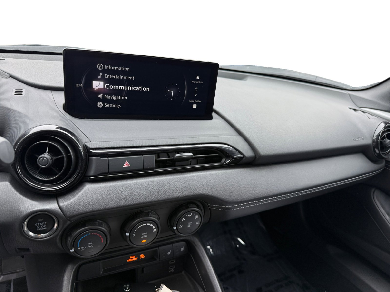 Certified 2025 MAZDA MX-5 Miata Club RWD image 12