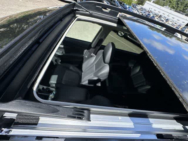 Certified 2025 Subaru Ascent Bronze Edition AWD/4WD image 6