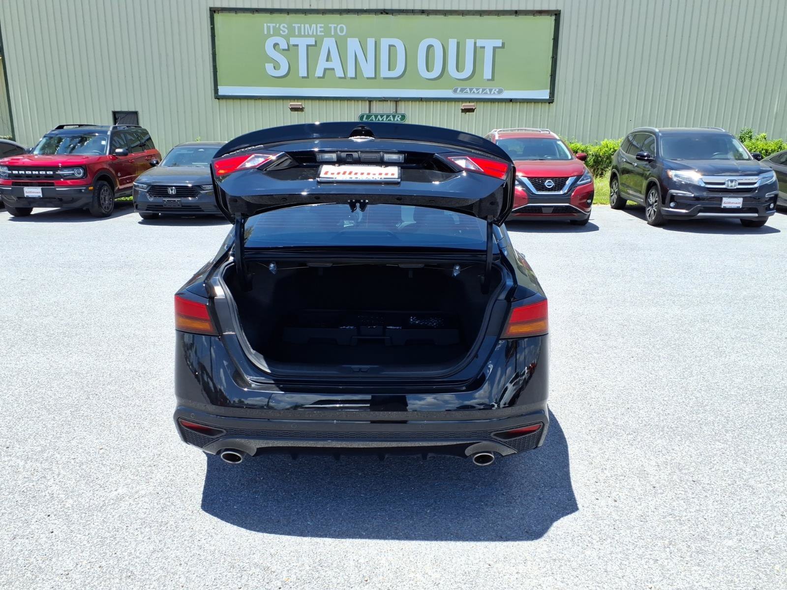Used 2025 Nissan Altima 2.5 SV w/ SV Special Edition Package FWD image 26