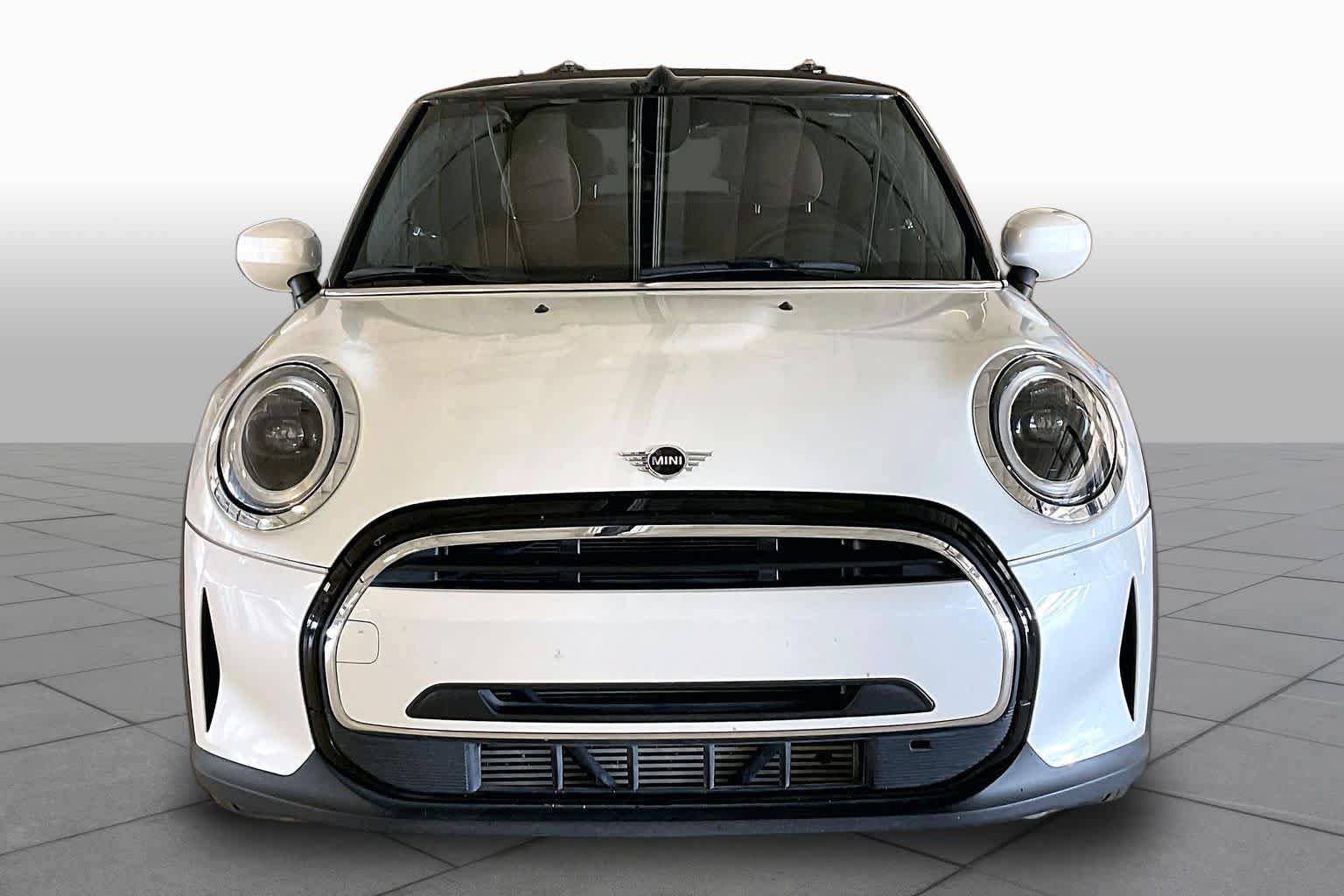 Used 2024 MINI Cooper Convertible w/ Signature Upholstery Package FWD image 3