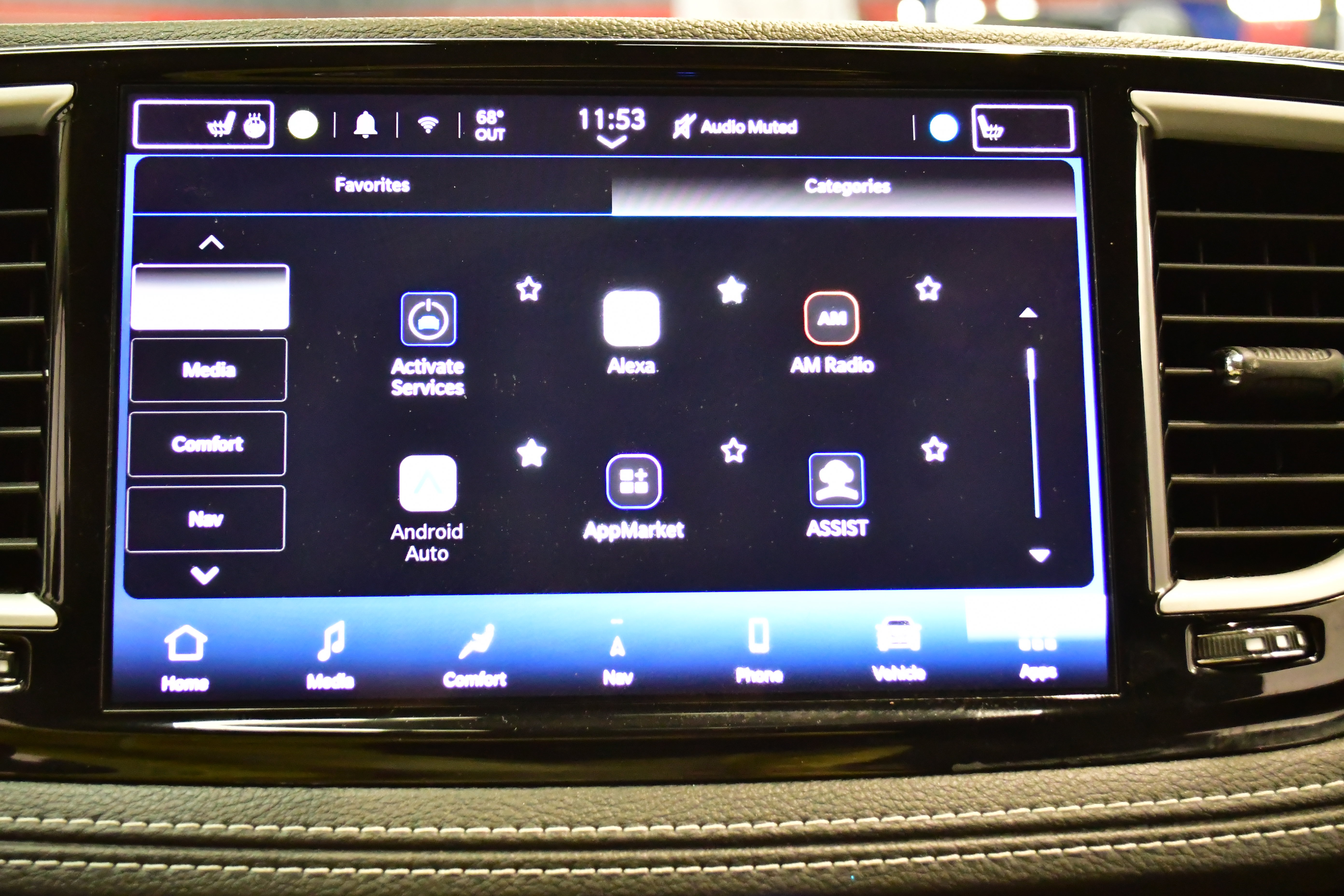 Used 2023 Chrysler Pacifica Touring-L w/ Uconnect Theater Family Group FWD image 30