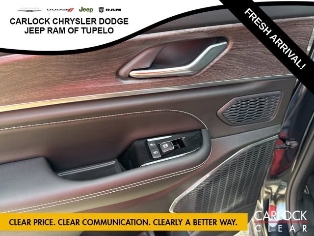 Used 2024 Jeep Grand Cherokee Overland w/ Trailer Tow Package image 33