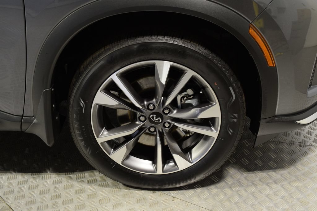 Certified 2026 INFINITI QX60 Pure w/ Cargo Package AWD/4WD image 39