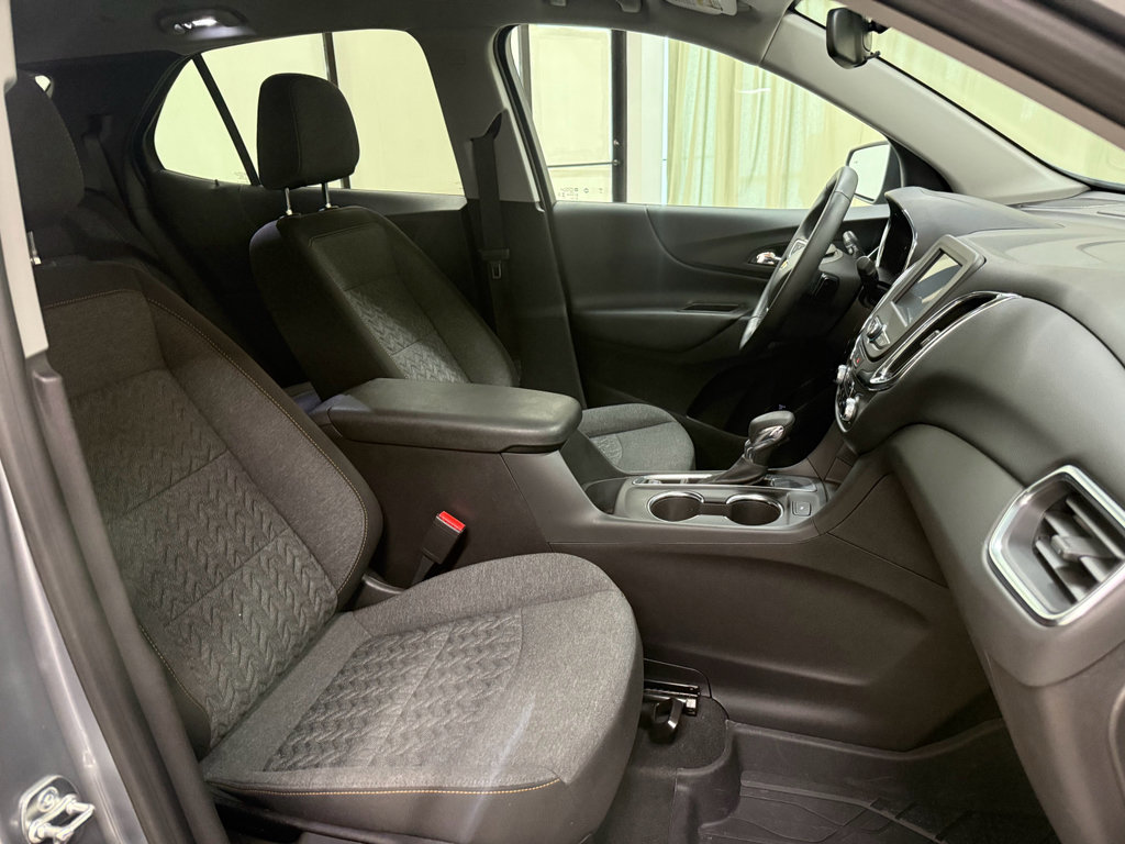 Certified 2024 Chevrolet Equinox LT w/ LPO, Floor Liner Package FWD image 25