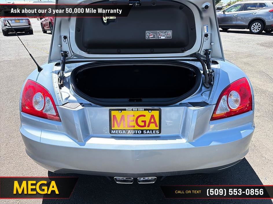 Used 2005 Chrysler Crossfire Limited RWD image 17