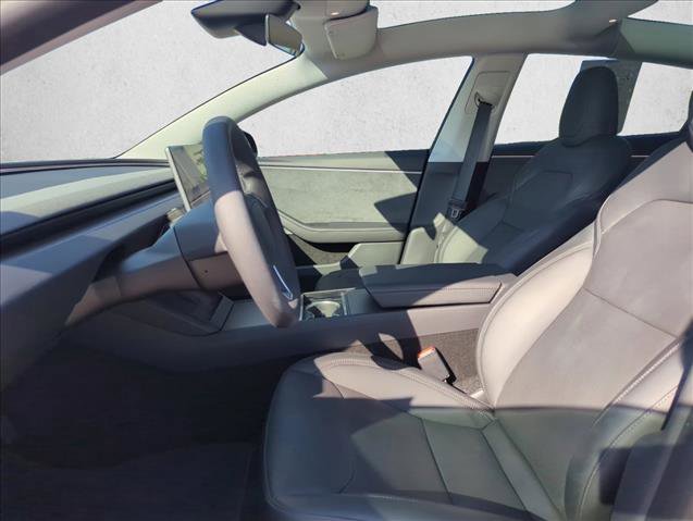 Used 2025 Tesla Model 3 Long Range image 16
