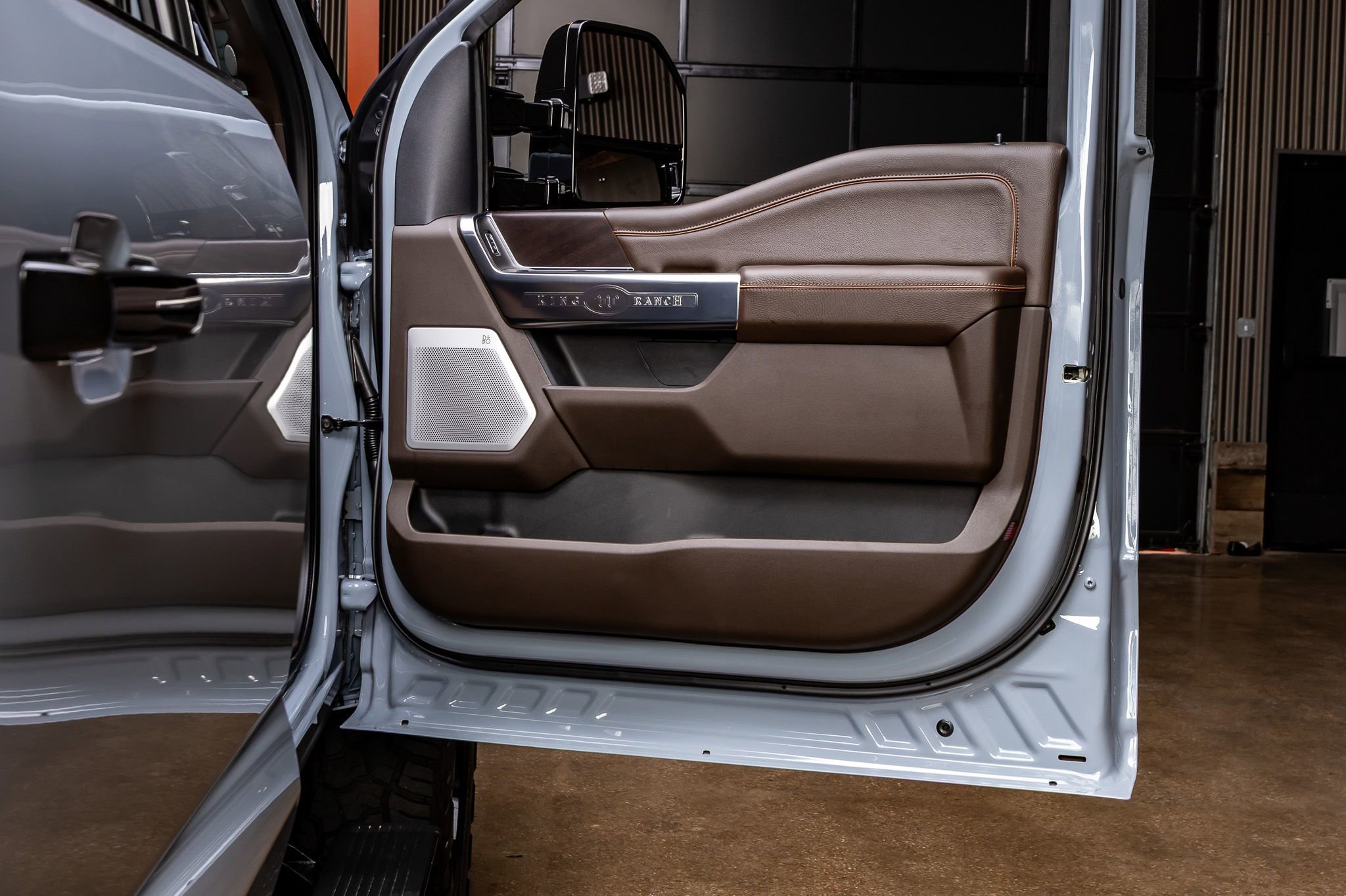 Used 2026 Ford F250 King Ranch w/ Chrome Package image 37