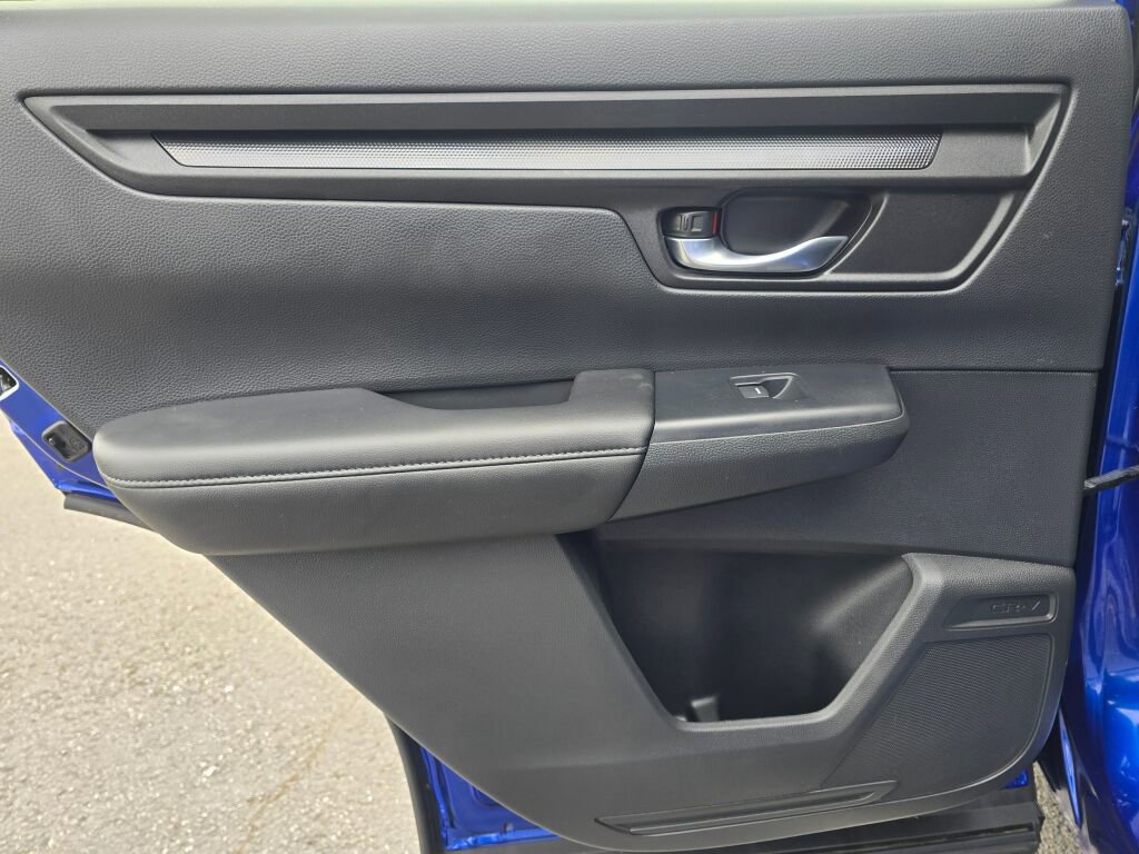 Used 2023 Honda CR-V EX image 17