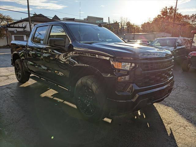 Used 2022 Chevrolet Silverado 1500 Custom image 6