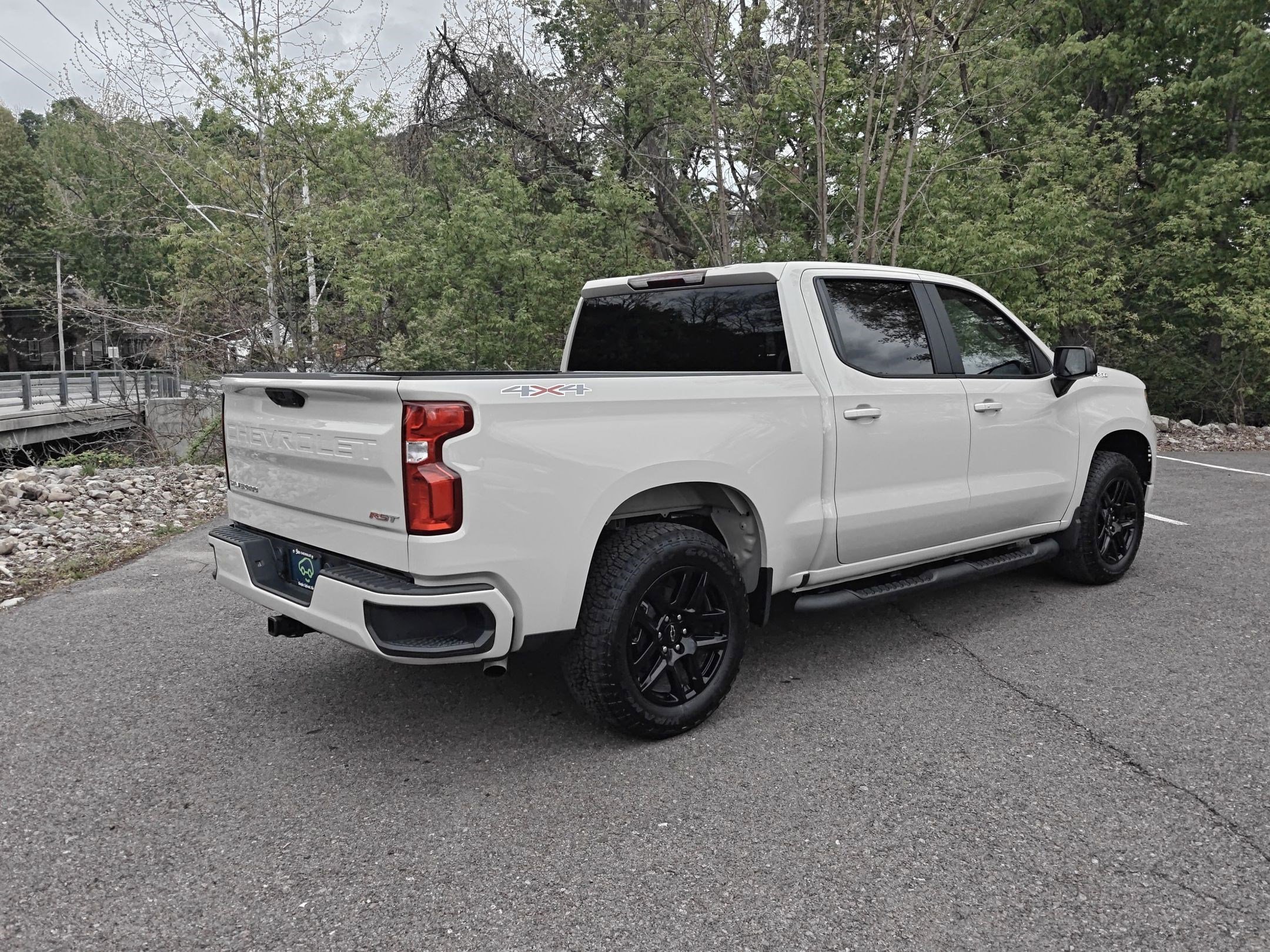 Certified 2026 Chevrolet Silverado 1500 RST w/ RST Select Package AWD/4WD image 9