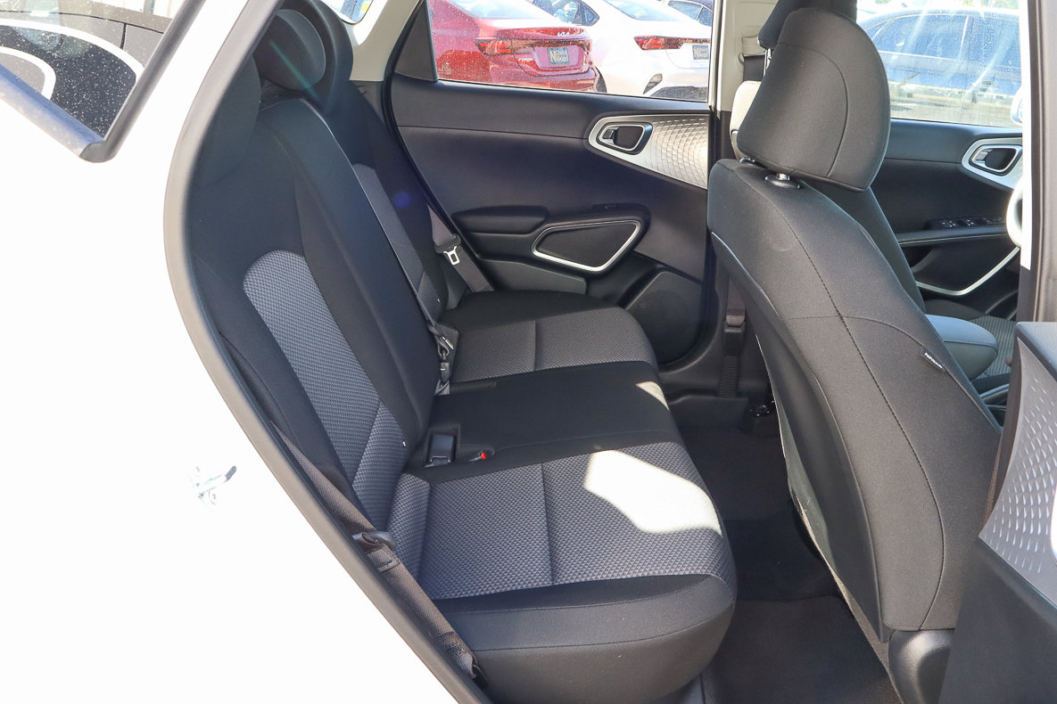 Used 2024 Kia Soul LX w/ Option Group 015 image 19