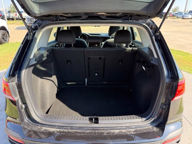 Used 2024 Volkswagen Taos S FWD image 8