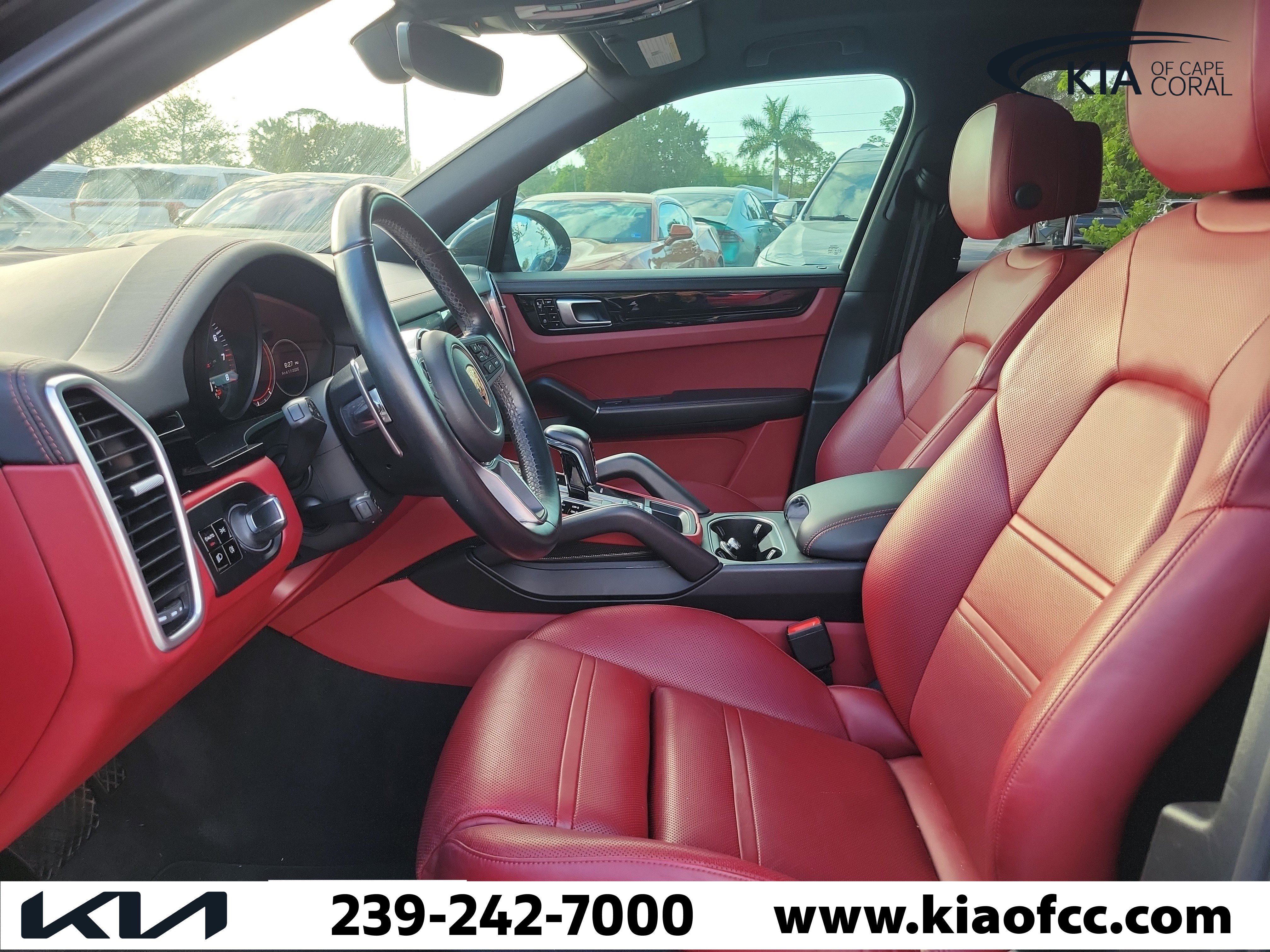 Used 2019 Porsche Cayenne AWD/4WD image 19