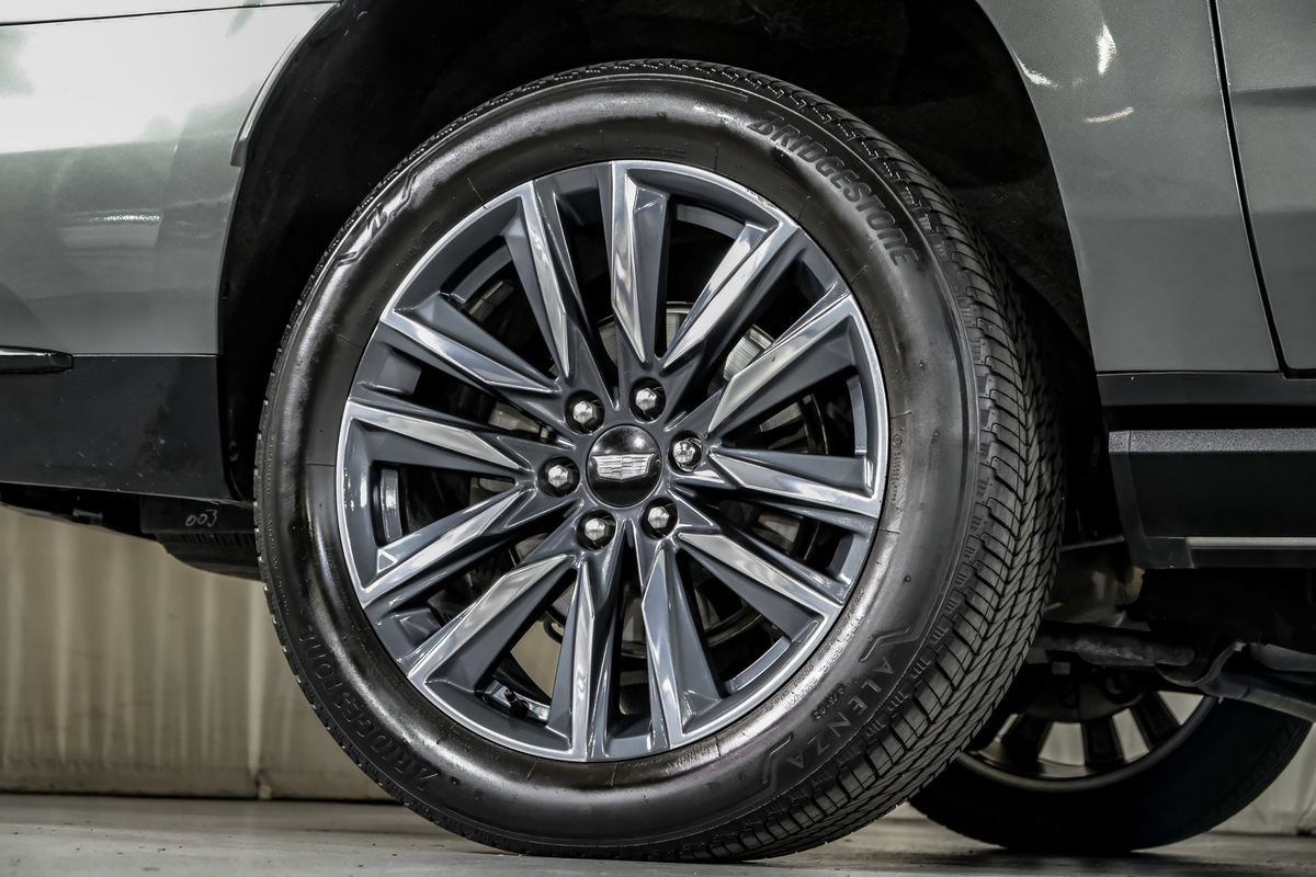 Used 2023 Cadillac Escalade ESV Sport Platinum AWD/4WD image 55