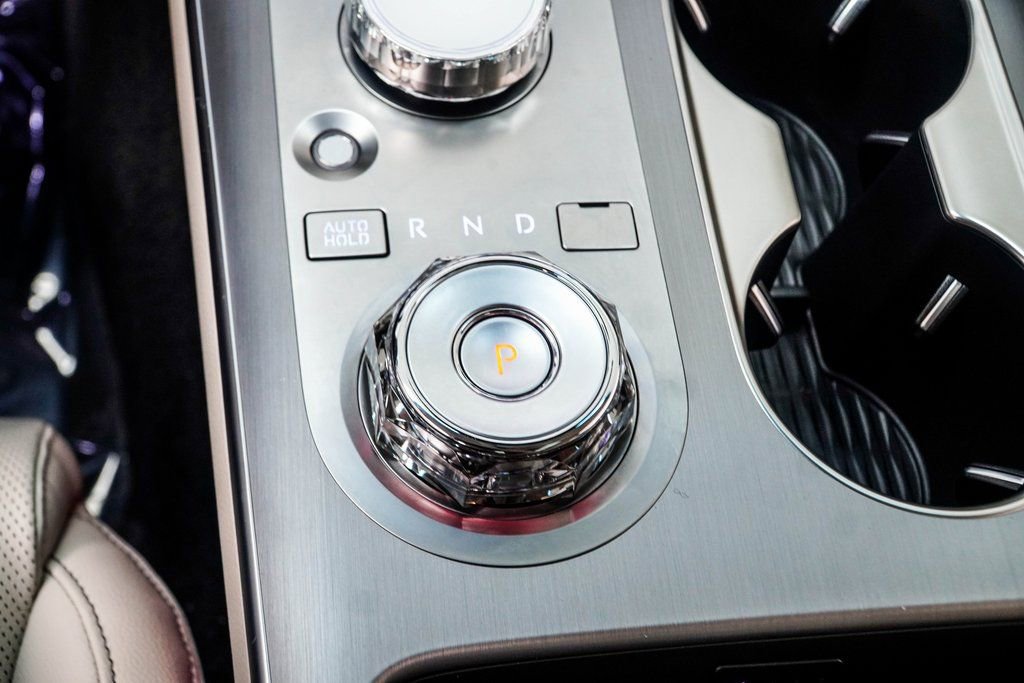 Used 2026 Genesis GV70 2.5T Select image 21