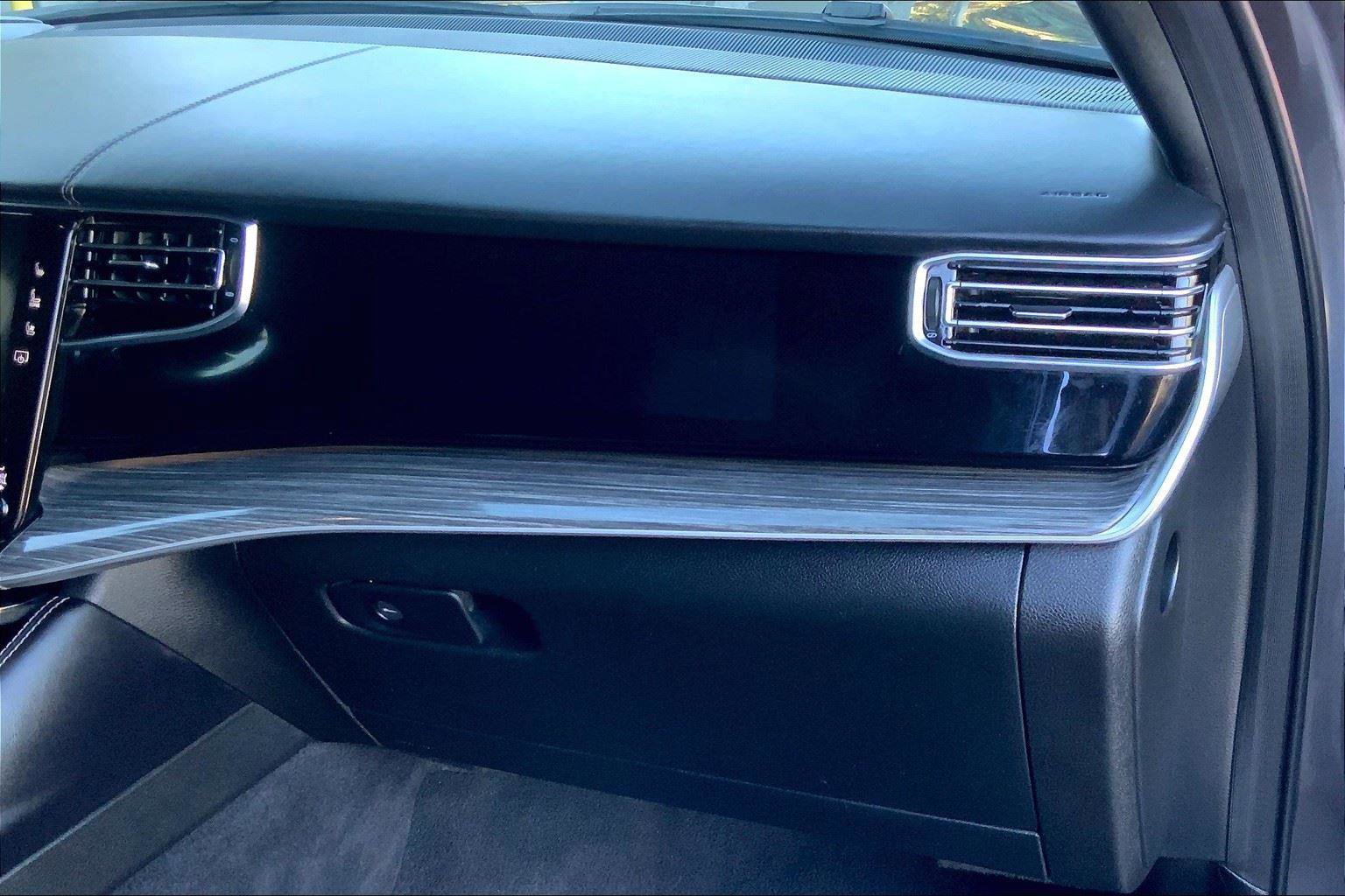 Used 2022 Jeep Wagoneer Series III w/ Flexible Seating Group image 16