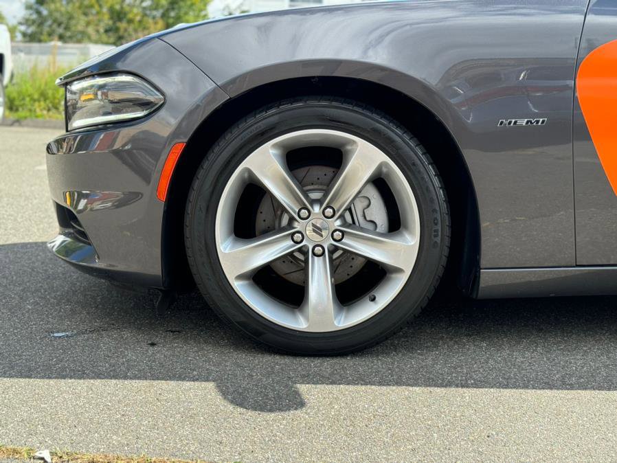 Used 2017 Dodge Charger R/T image 8