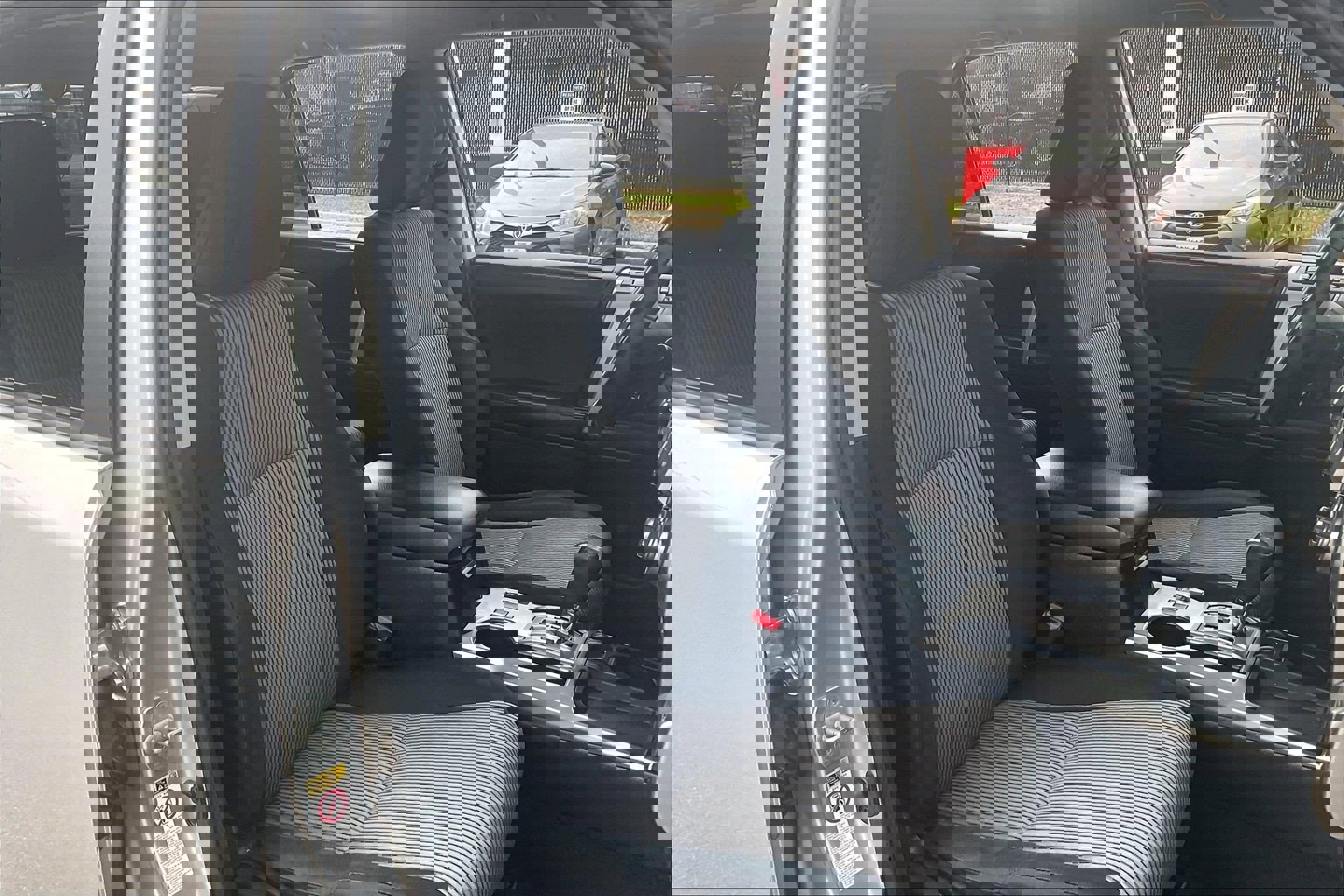 Used 2015 Toyota 4Runner SR5 image 9