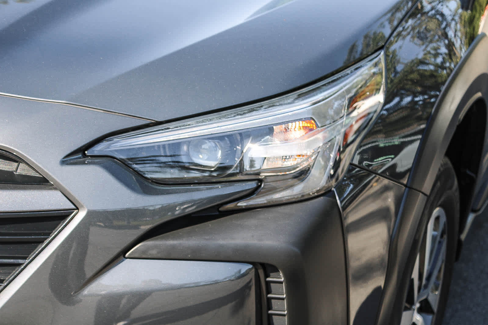 Certified 2023 Subaru Outback Premium AWD/4WD image 8
