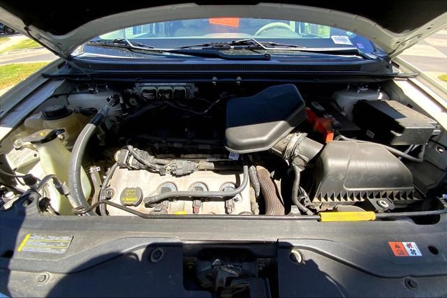 Used 2010 Ford Edge SEL image 10