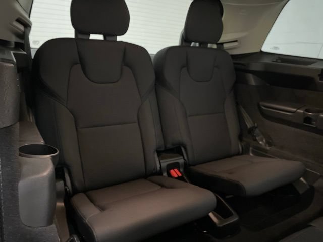 Used 2025 Volvo XC90 B6 Plus AWD/4WD image 81