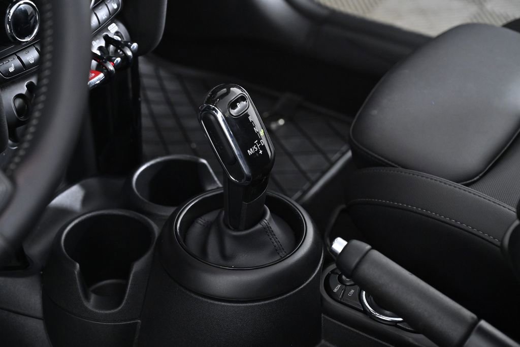 Certified 2024 MINI Cooper S FWD image 25