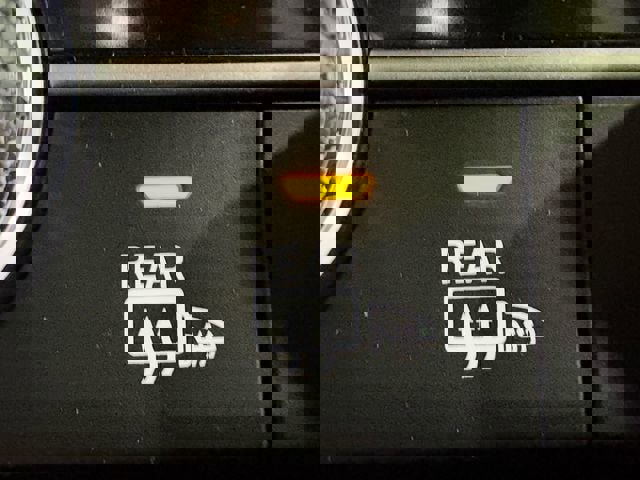 Used 2025 Honda CR-V Sport-L image 10