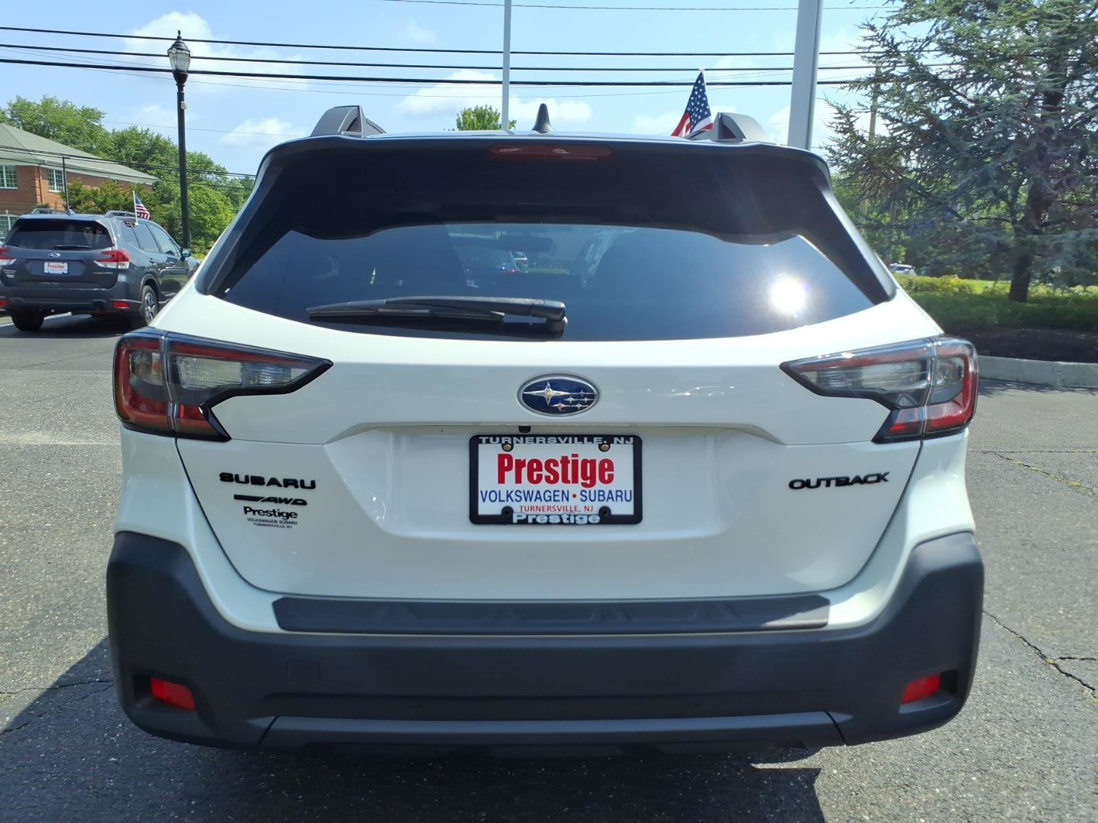 Certified 2024 Subaru Outback Onyx Edition AWD/4WD image 3