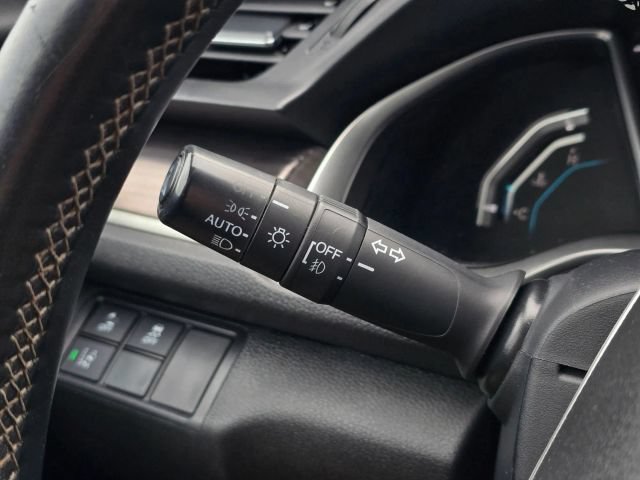 Used 2021 Honda Civic EX-L image 32