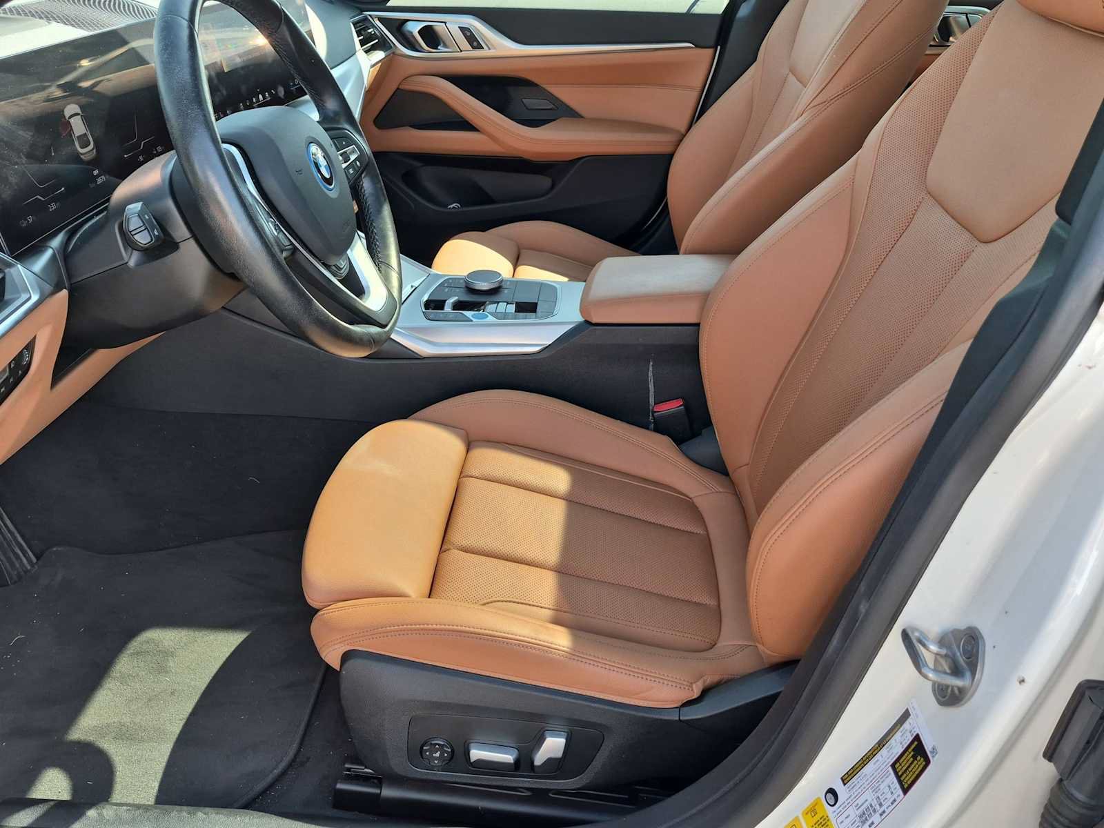 Used 2024 BMW i4 eDrive35 w/ Premium Package RWD image 15