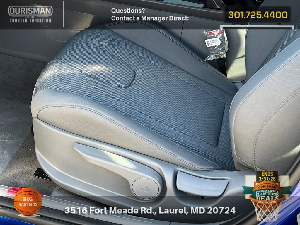 New 2026 Hyundai Elantra SE image 6