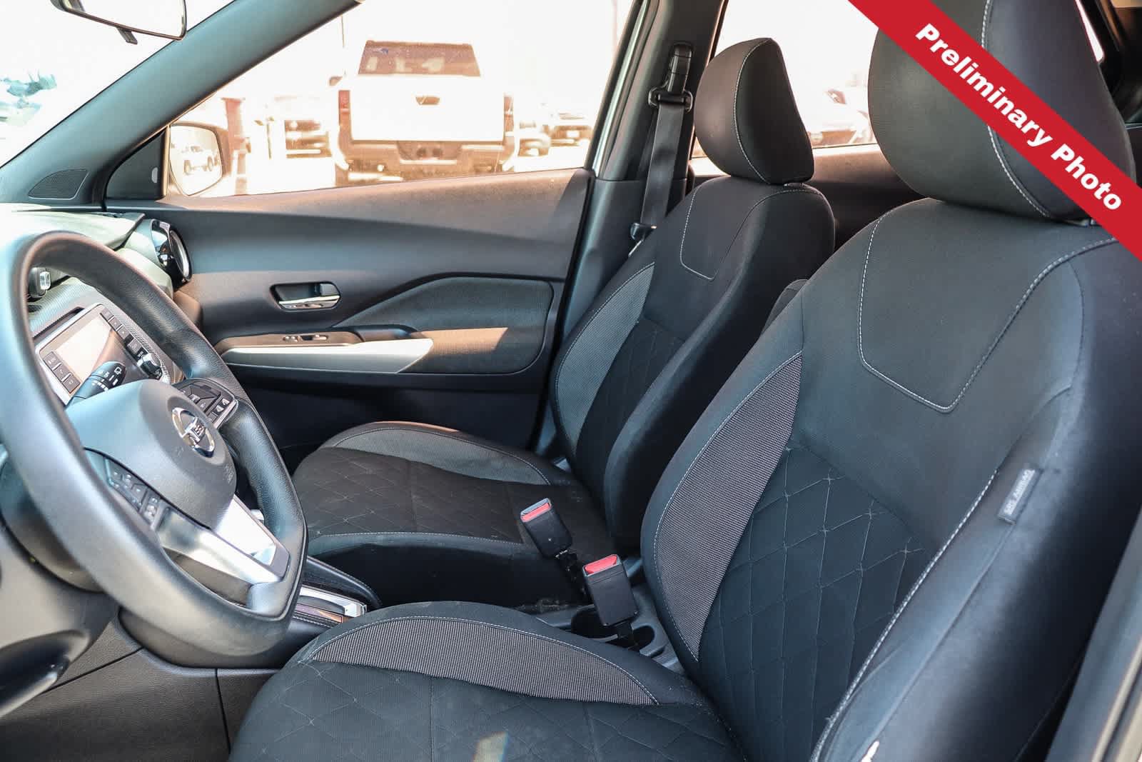 Used 2019 Nissan Kicks SV FWD image 13