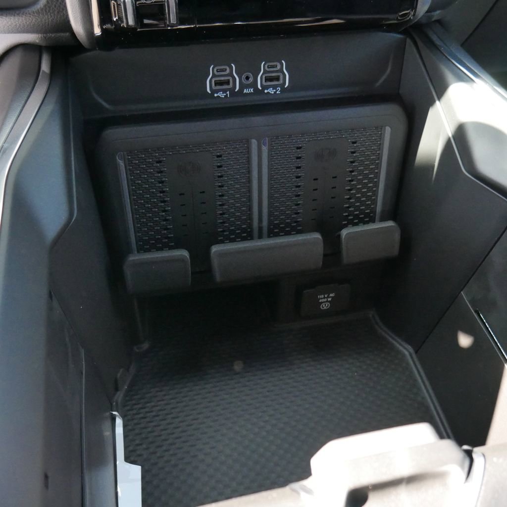 New 2026 RAM 3500 Laramie image 39