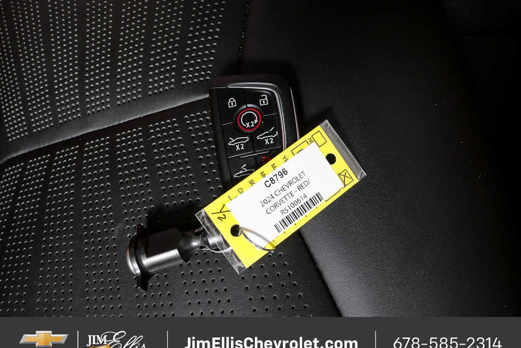 Used 2024 Chevrolet Corvette Stingray Premium Conv w/ Z51 Performance Package RWD image 43