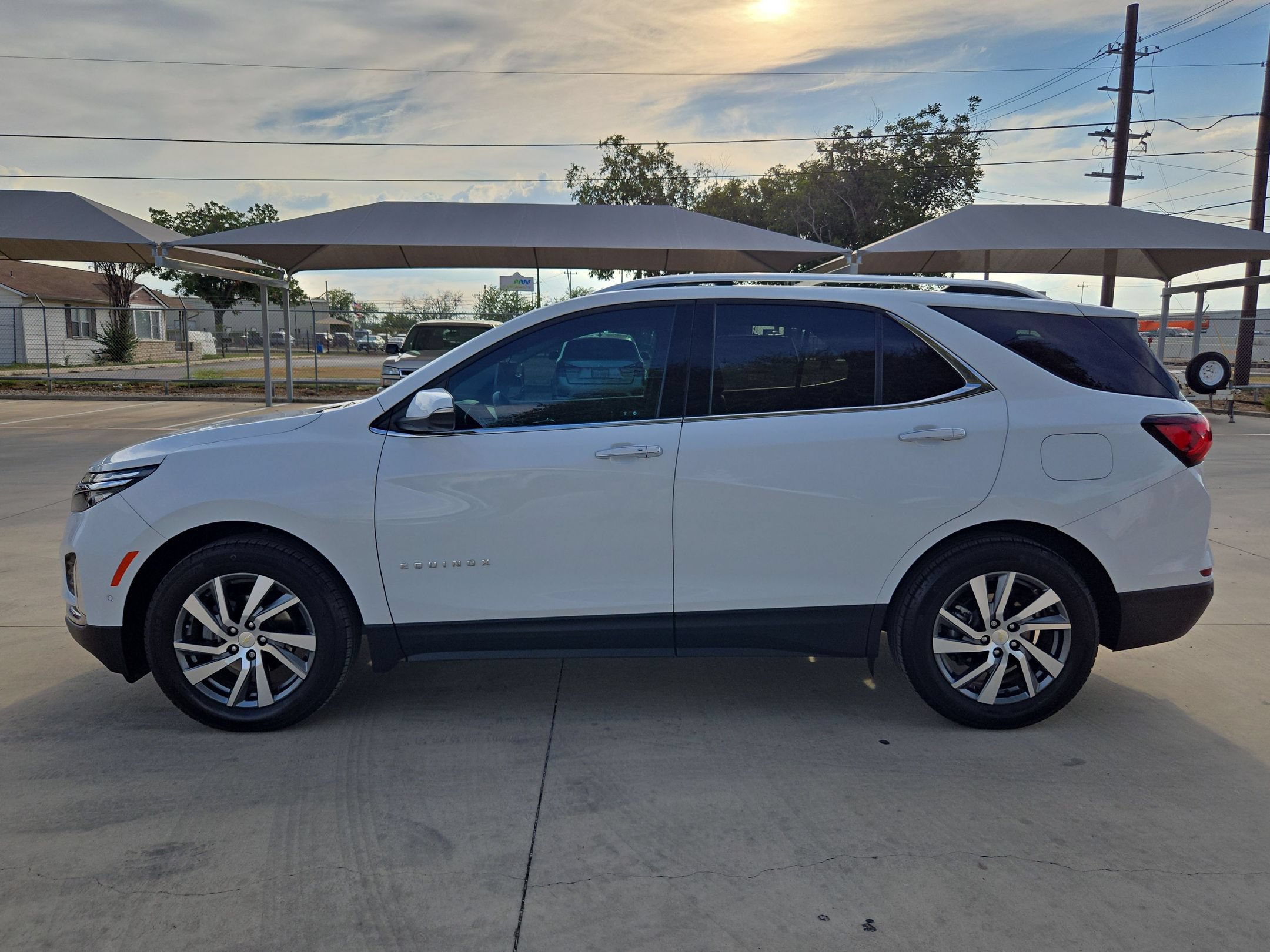 Certified 2022 Chevrolet Equinox Premier FWD image 6