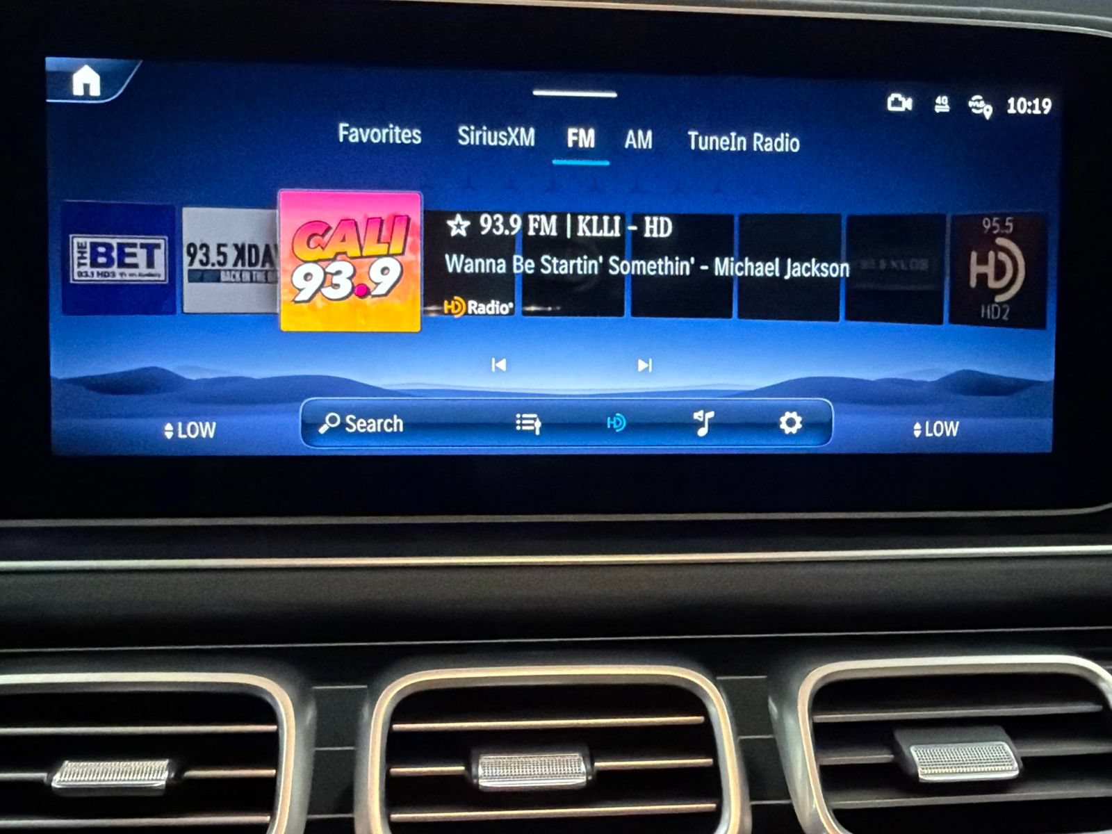 Used 2026 Mercedes-Benz GLS 580 4MATIC image 34
