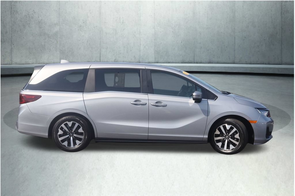Used 2025 Honda Odyssey EX-L image 15