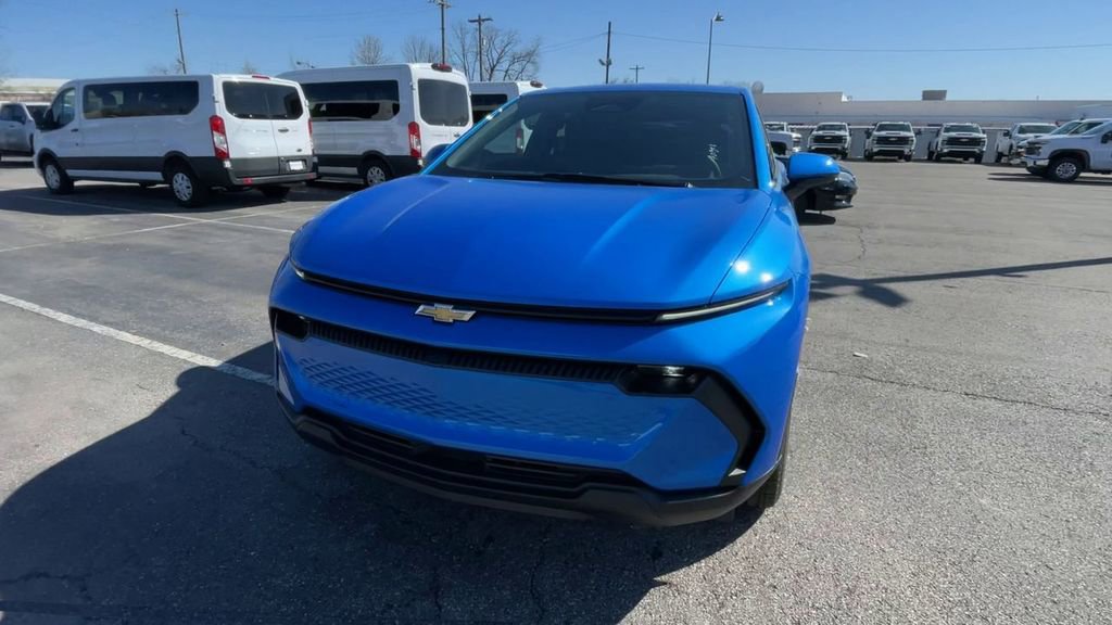 New 2026 Chevrolet Equinox EV LT w/ LPO, All-Weather Mat Package image 5