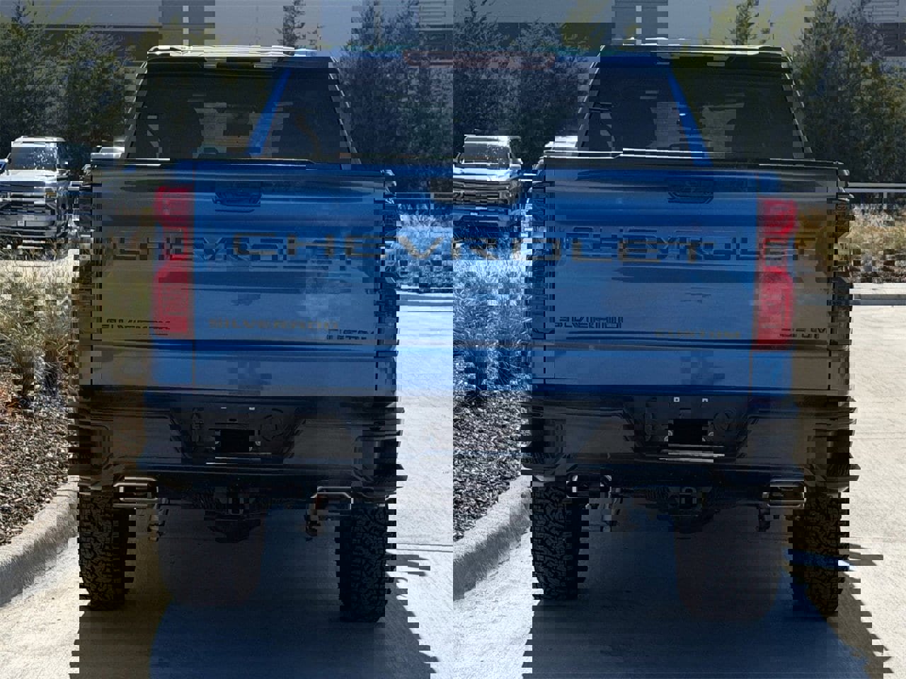 Certified 2024 Chevrolet Silverado 1500 Custom Trail Boss w/ LPO, Dark Essentials Package image 6