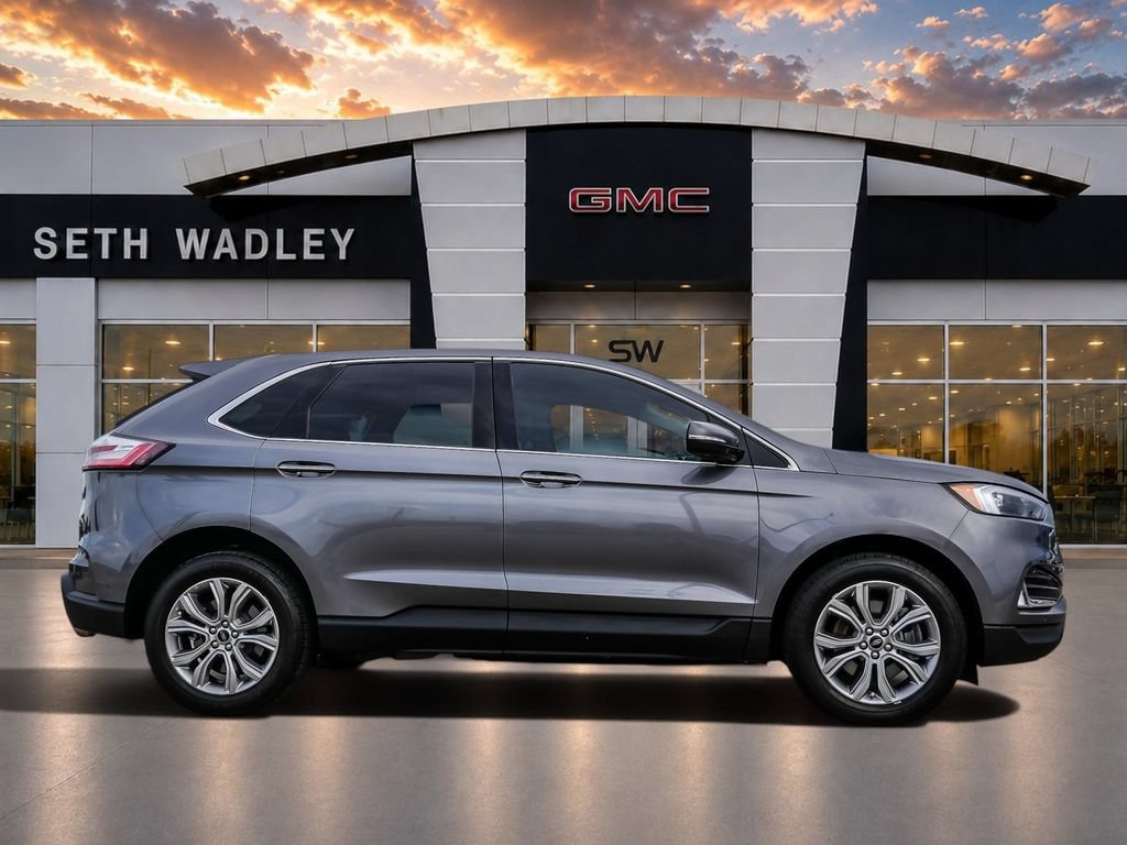 Used 2023 Ford Edge Titanium AWD/4WD image 8