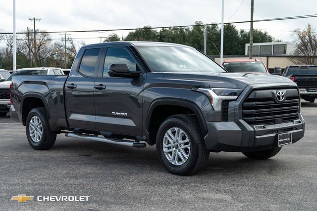 Used 2024 Toyota Tundra SR5 w/ SR5 Premium Package image 3