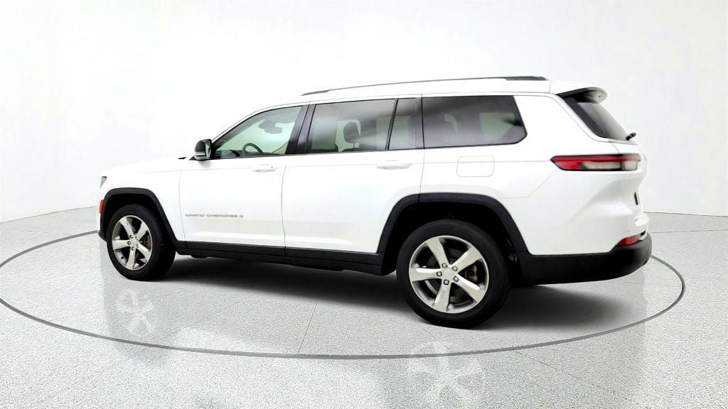 Used 2022 Jeep Grand Cherokee L Limited AWD/4WD image 7